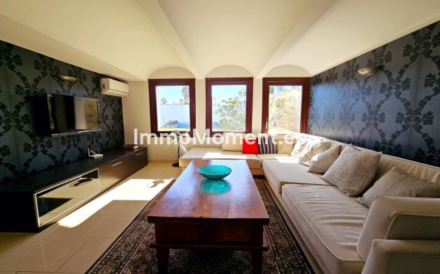 Reventa - Villa independiente - Estepona  - Estepona Centro