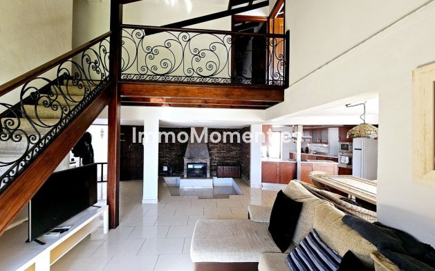 Reventa - Villa independiente - Estepona  - Estepona Centro