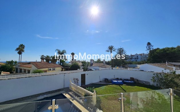 Reventa - Villa independiente - Estepona  - Estepona Centro