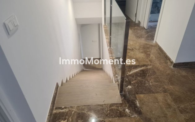 Wiederverkauf - Freistehende Villa - La Nucía - La Nucia Centro