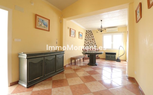 Wiederverkauf - Freistehende Villa - Almoradí - Heredades