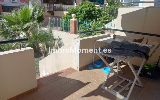 Reventa - Villa independiente - Estepona  - Estepona Centro