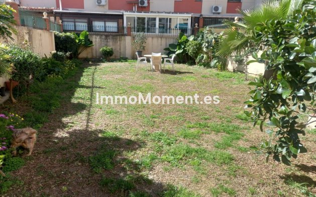 Reventa - Villa independiente - Estepona  - Estepona Centro