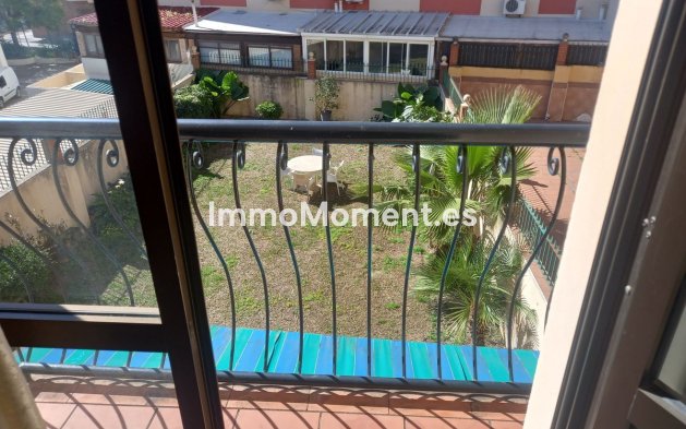 Reventa - Villa independiente - Estepona  - Estepona Centro