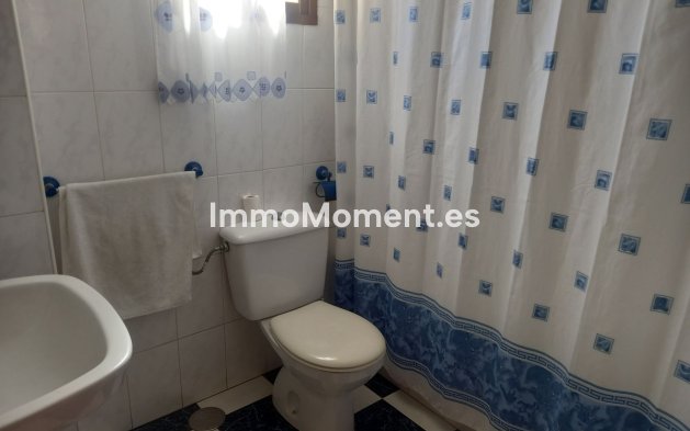 Reventa - Villa independiente - Estepona  - Estepona Centro