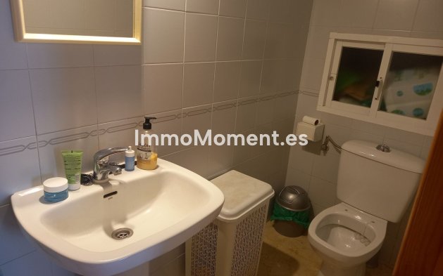 Reventa - Villa independiente - Estepona  - Estepona Centro