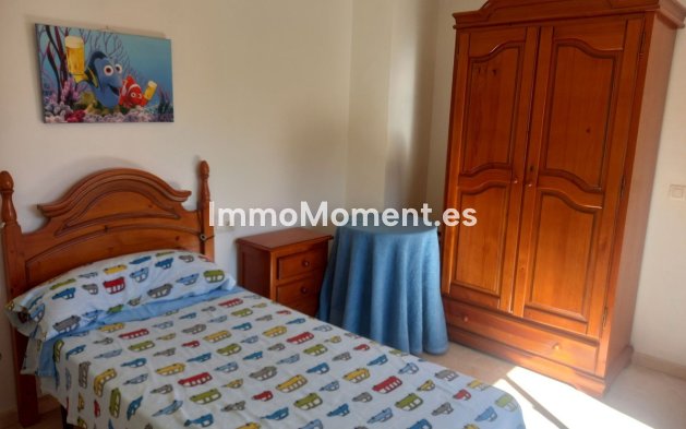 Reventa - Villa independiente - Estepona  - Estepona Centro