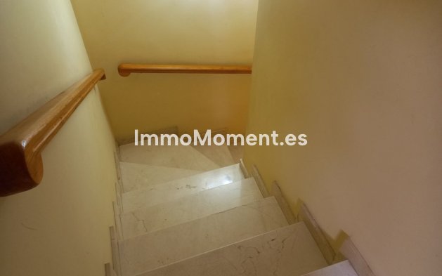 Reventa - Villa independiente - Estepona  - Estepona Centro