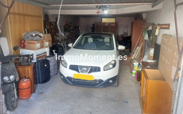 Reventa - Villa independiente - Estepona  - Estepona Centro