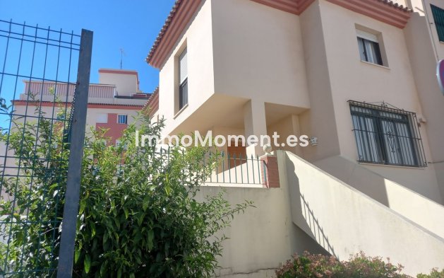 Reventa - Villa independiente - Estepona  - Estepona Centro