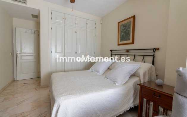 Wiederverkauf - Wohnung - Estepona  - Estepona Centro