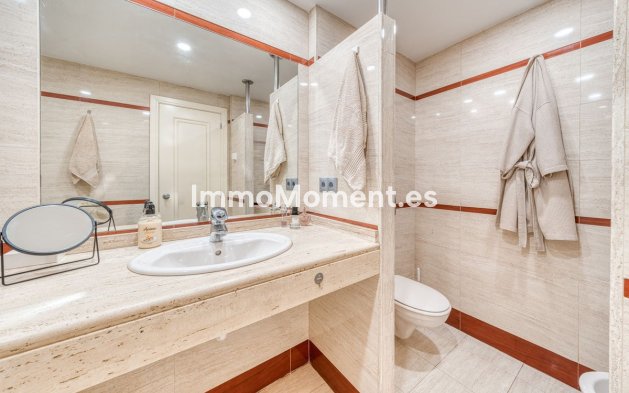 Wiederverkauf - Wohnung - Benalmadena - Benalmadena Centro