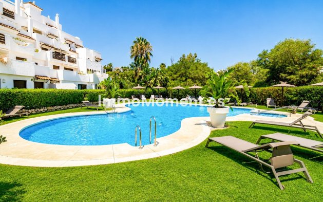 Resale - Apartment - Estepona - Estepona Centro