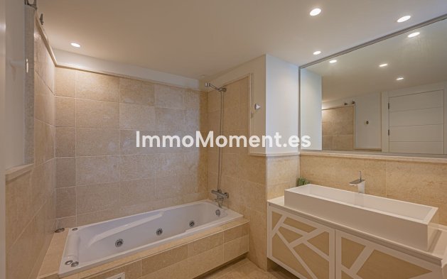 Reventa - Apartamento - Benahavís