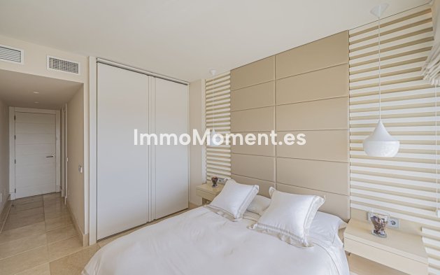 Reventa - Apartamento - Benahavís