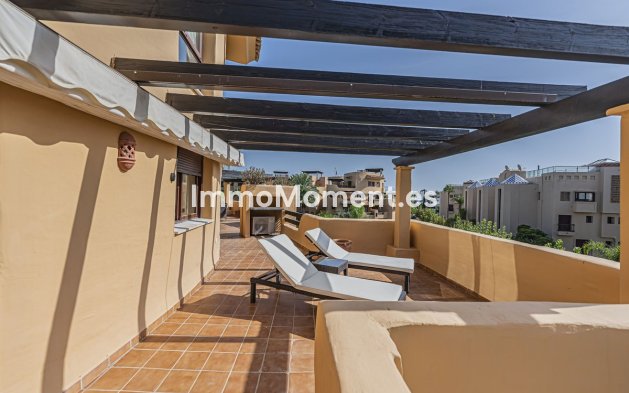 Wiederverkauf - Wohnung - Estepona  - Costalita