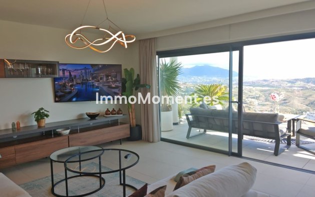 Resale - Apartment - Mijas - Calanova Golf