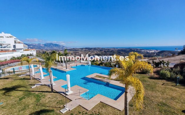 Resale - Apartment - Mijas - Calanova Golf