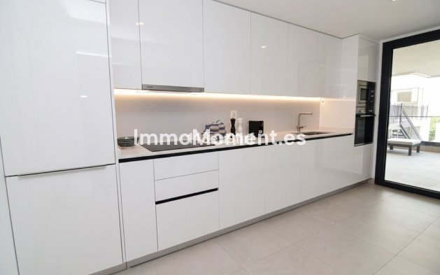 Wiederverkauf - Wohnung - Estepona  - Estepona Centro