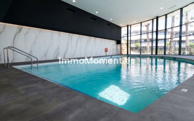 Wiederverkauf - Wohnung - Estepona  - Estepona Centro
