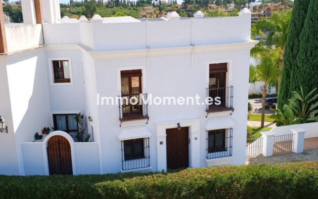 Wiederverkauf - Freistehende Villa - Estepona  - New Golden Mile