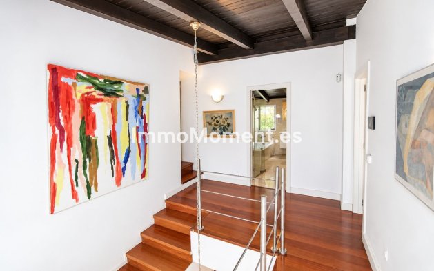 Wiederverkauf - Freistehende Villa - Marbella - El Rosario