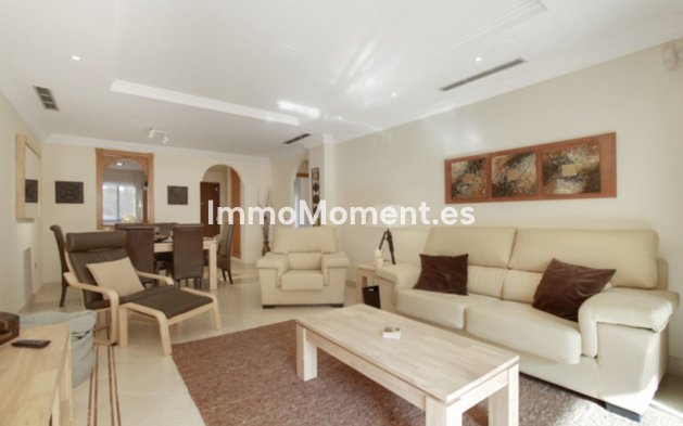 Wiederverkauf - Wohnung - Marbella - Nueva Andalucía