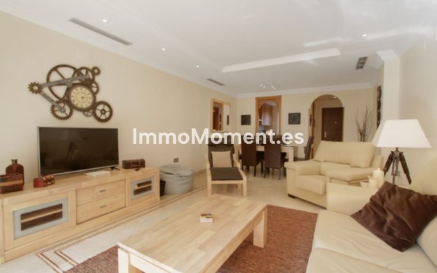 Wiederverkauf - Wohnung - Marbella - Nueva Andalucía