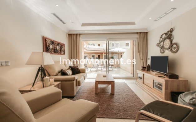 Wiederverkauf - Wohnung - Marbella - Nueva Andalucía