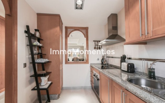 Wiederverkauf - Wohnung - Marbella - Nueva Andalucía