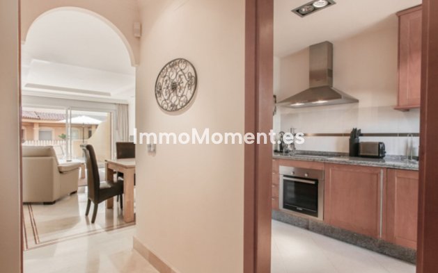 Wiederverkauf - Wohnung - Marbella - Nueva Andalucía