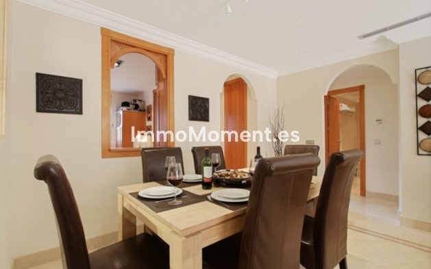Wiederverkauf - Wohnung - Marbella - Nueva Andalucía