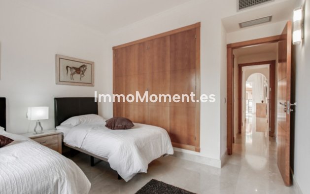 Wiederverkauf - Wohnung - Marbella - Nueva Andalucía