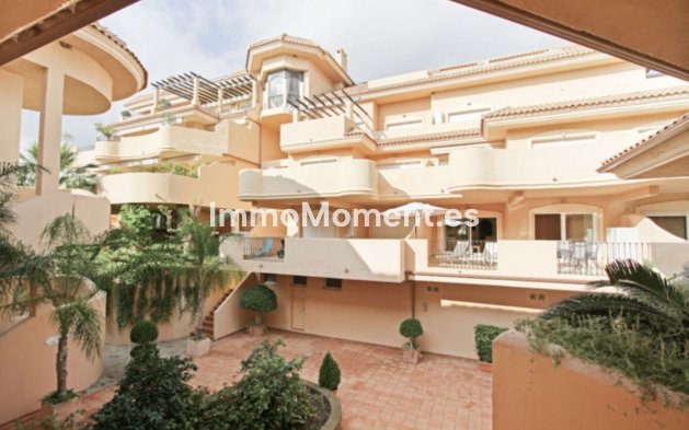 Wiederverkauf - Wohnung - Marbella - Nueva Andalucía