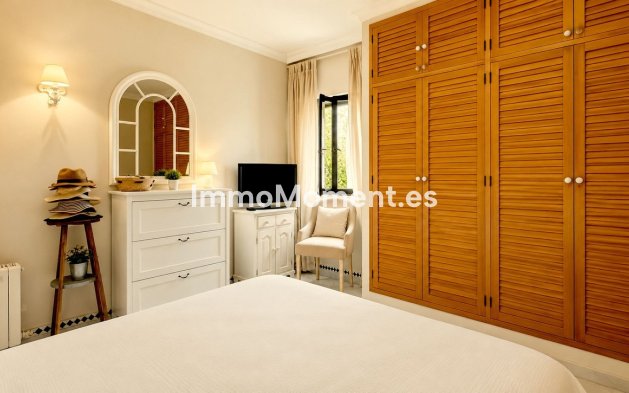 Wiederverkauf - Wohnung - Estepona  - Estepona Centro