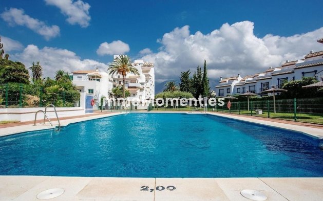 Wiederverkauf - Wohnung - Estepona  - Estepona Centro