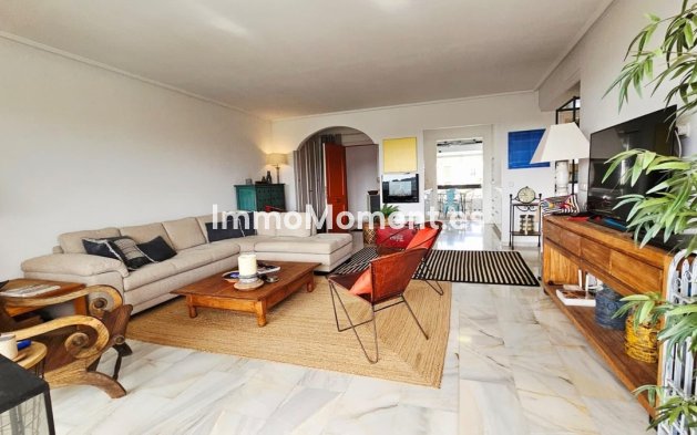 Reventa - Apartamento - Estepona  - Bel Air