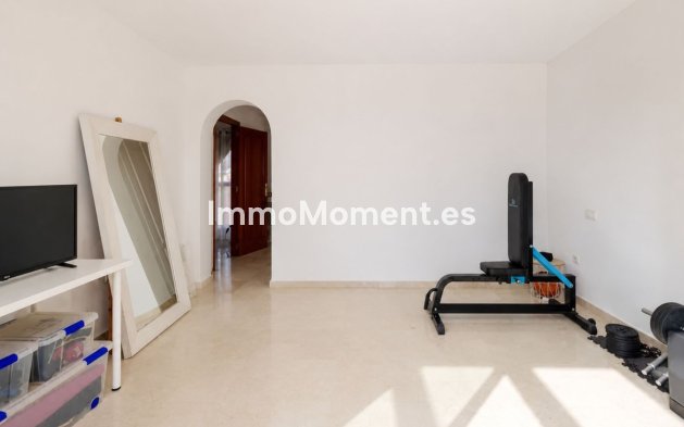 Wiederverkauf - Wohnung - Estepona  - Selwo