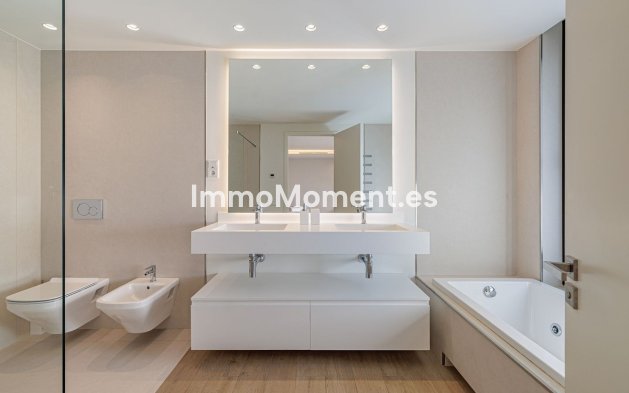 Revente - Villa individuelle - Estepona  - New Golden Mile