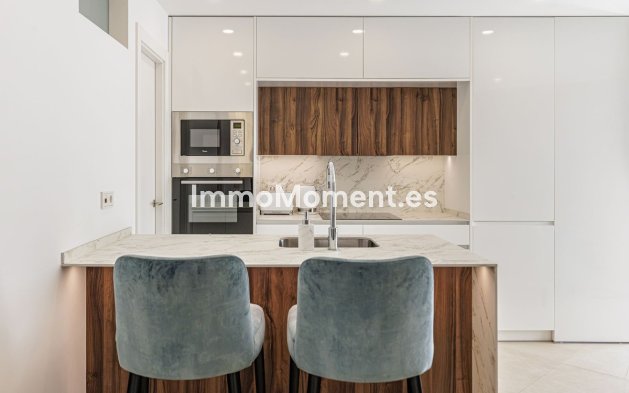 Revente - Villa individuelle - Estepona  - New Golden Mile
