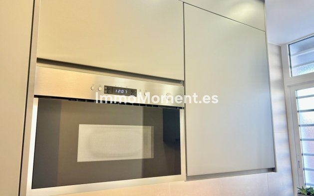 Resale - Apartment - Fuengirola - Fuengirola Centro