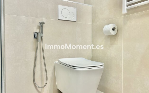 Resale - Apartment - Fuengirola - Fuengirola Centro