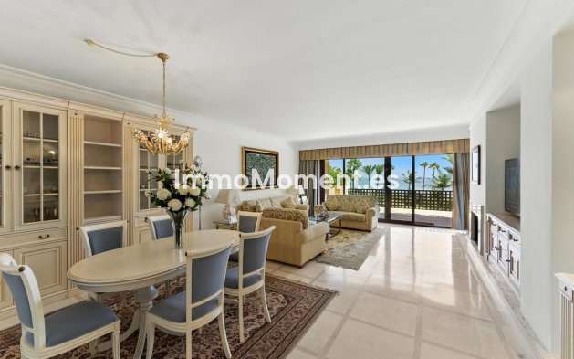 Reventa - Apartamento - Estepona  - Costalita