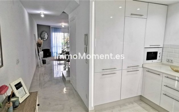 Resale - Townhouse - Estepona - Estepona Centro