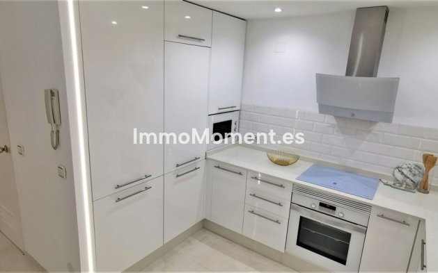 Resale - Townhouse - Estepona - Estepona Centro