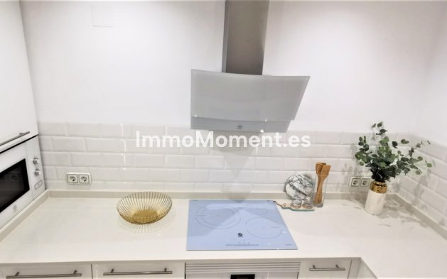 Resale - Townhouse - Estepona - Estepona Centro