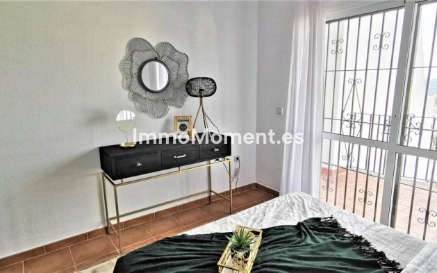 Resale - Townhouse - Estepona - Estepona Centro