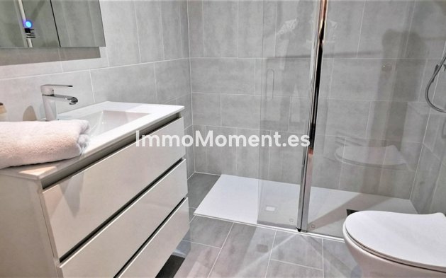 Resale - Townhouse - Estepona - Estepona Centro