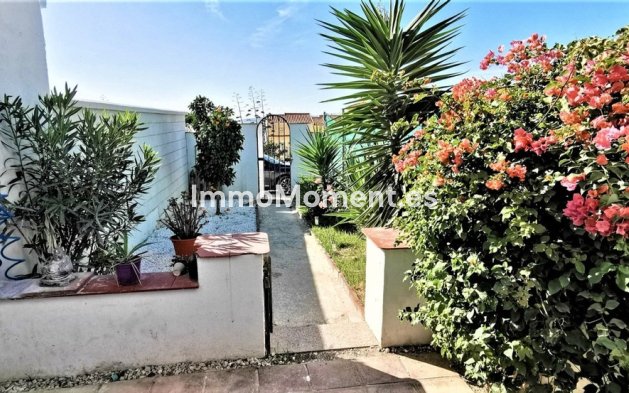 Resale - Townhouse - Estepona - Estepona Centro