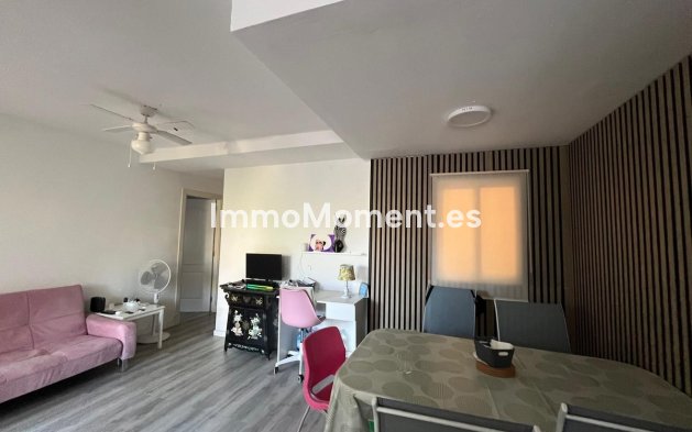 Resale - Apartment - Fuengirola - Fuengirola Centro